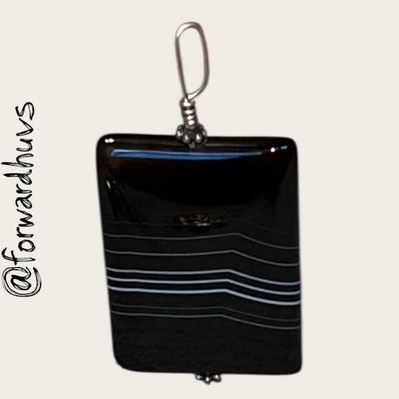 Rectangular Black Stone Pendant – White Banding – Polished Finish - Picture 3 of 10